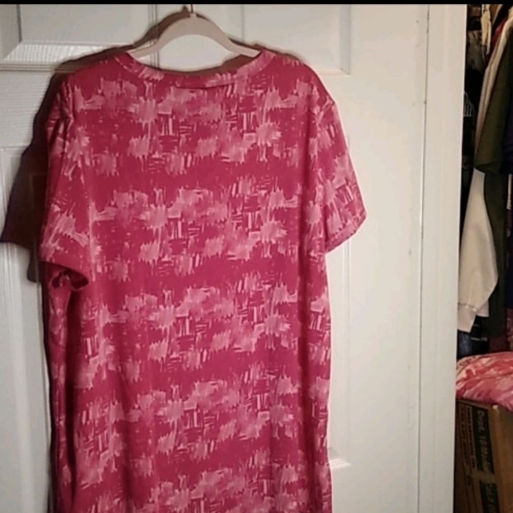 NWOT 3X LULAROE LIV TEE - ABSTRACT PINKS - YOU ARE MY PERSON - Picture 4 of 4